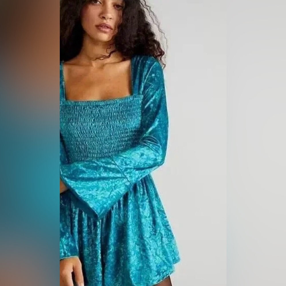 🆕 Free People Bali Tightrope romper in blue and green only size medium